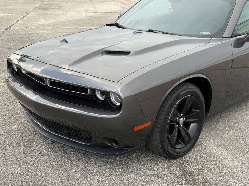 2018 Dodge Challenger SXT