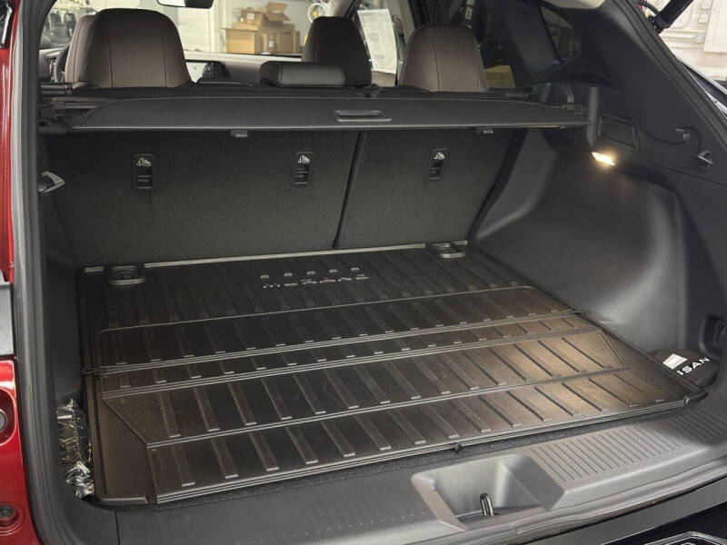 2025 Nissan Murano Platinum