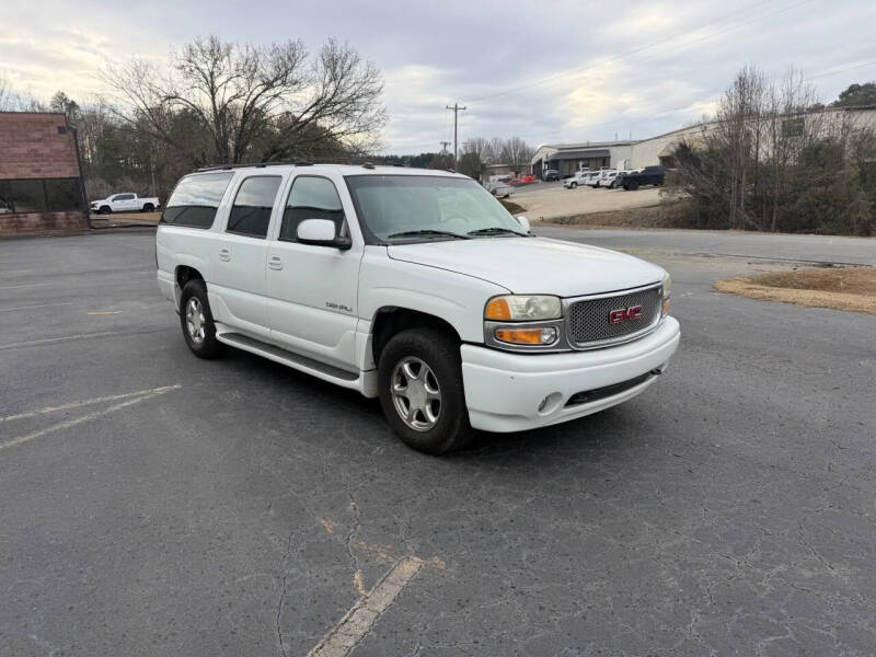 2004 GMC Yukon XL Denali