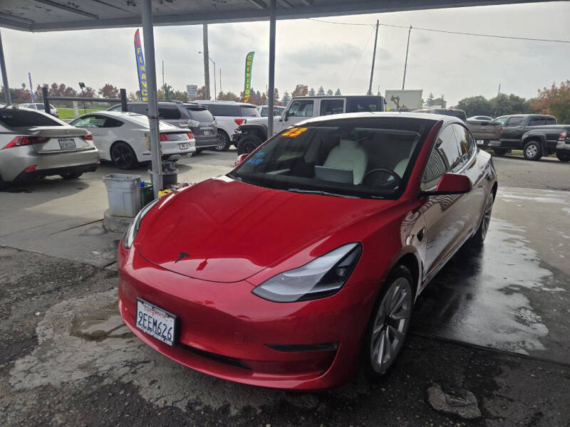 2023 Tesla Model 3 Base's photo