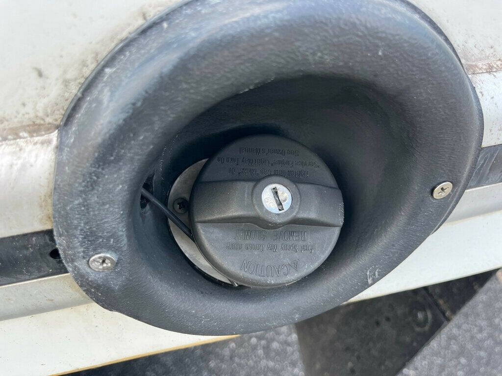 2015 Ford E-Series 53