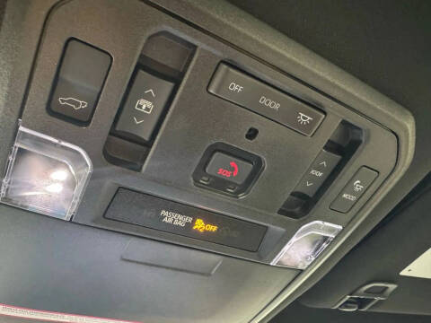 2023 Toyota Sequoia Capstone