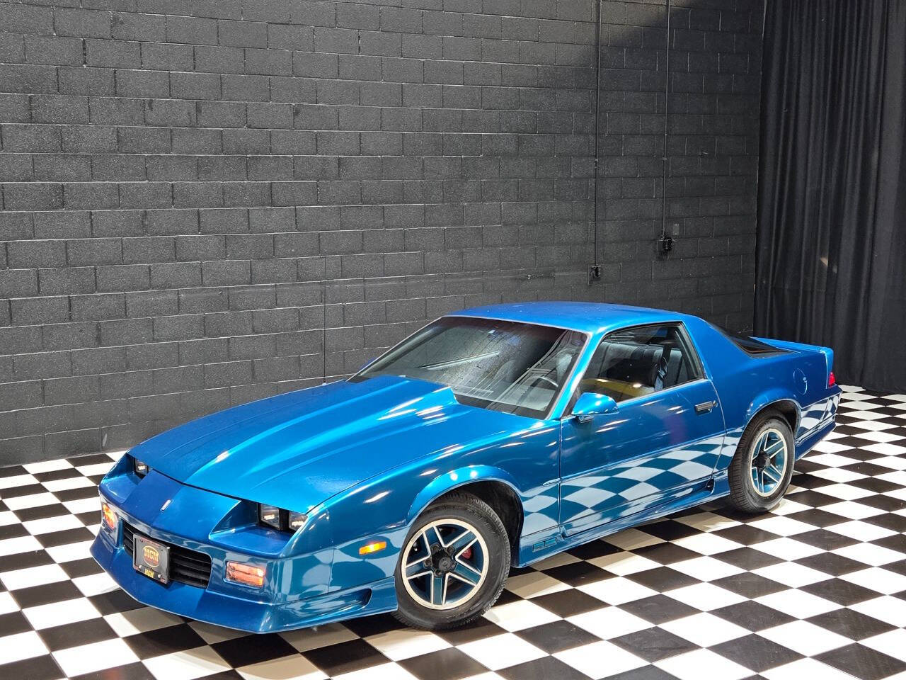 1992 Chevrolet Camaro 53