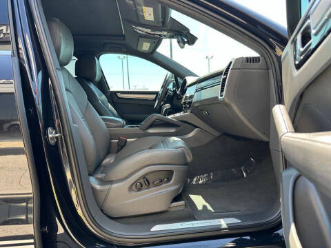 2022 Porsche Cayenne