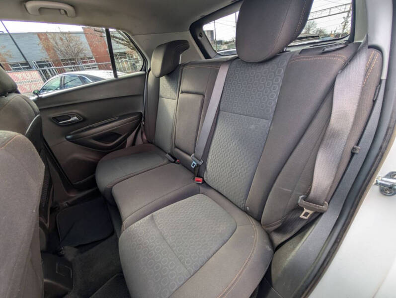 2020 Chevrolet Trax LS