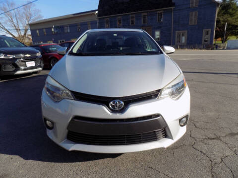 2016 Toyota Corolla LE Premium