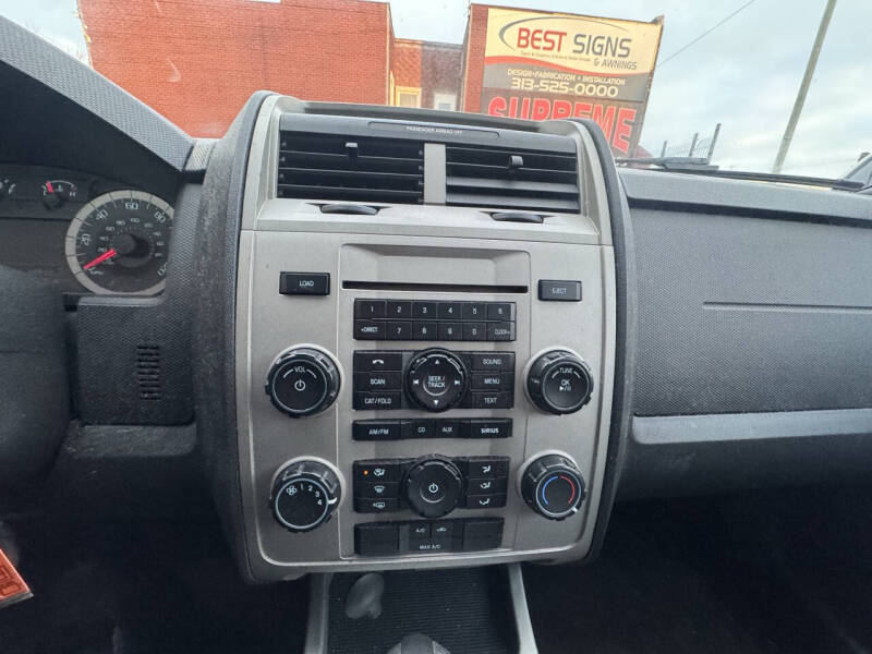 2011 Ford Escape XLT