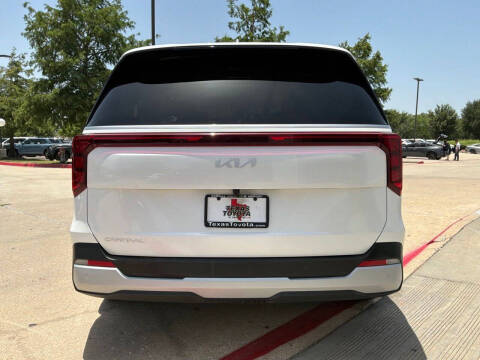 2026 Kia Carnival LXS