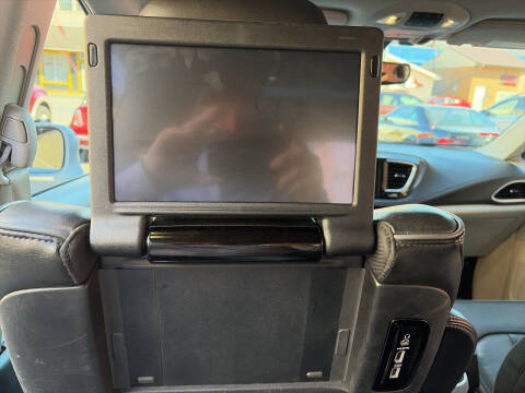 2018 Chrysler Pacifica Limited