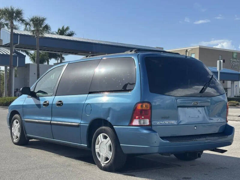 2002 Ford Windstar LX