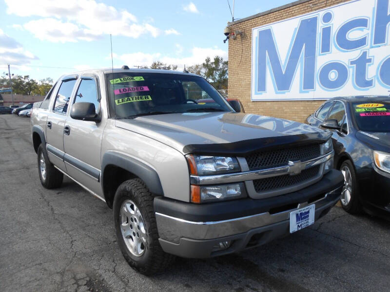 2004 Chevrolet Avalanche for sale at Michael Motors in Harvey IL