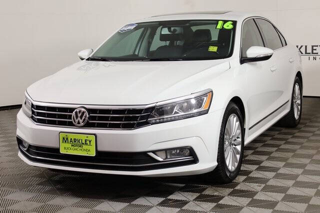 2016 Volkswagen Passat