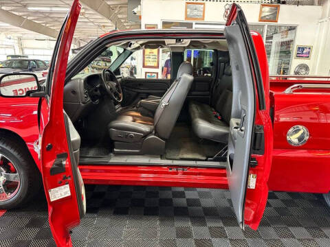 2004 Chevrolet Silverado 1500 SS