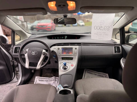 2014 Toyota Prius Two