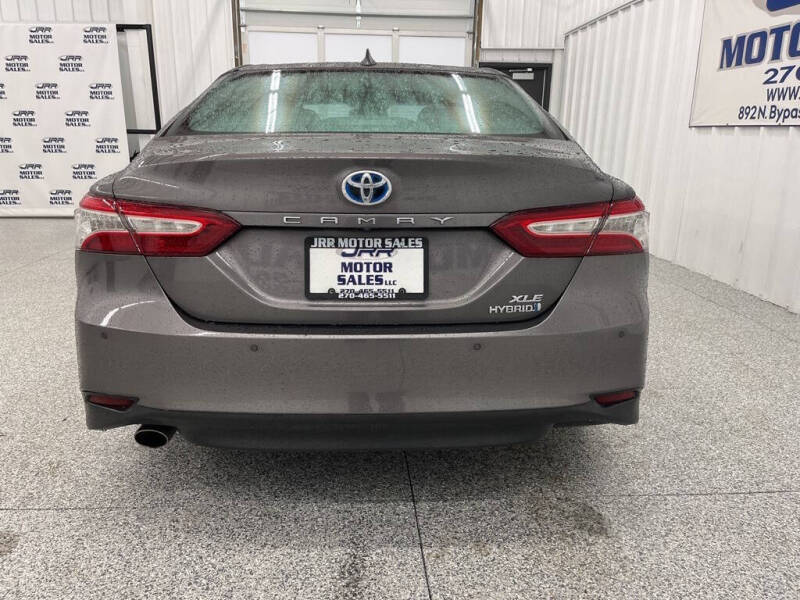 2018 Toyota Camry Hybrid XLE
