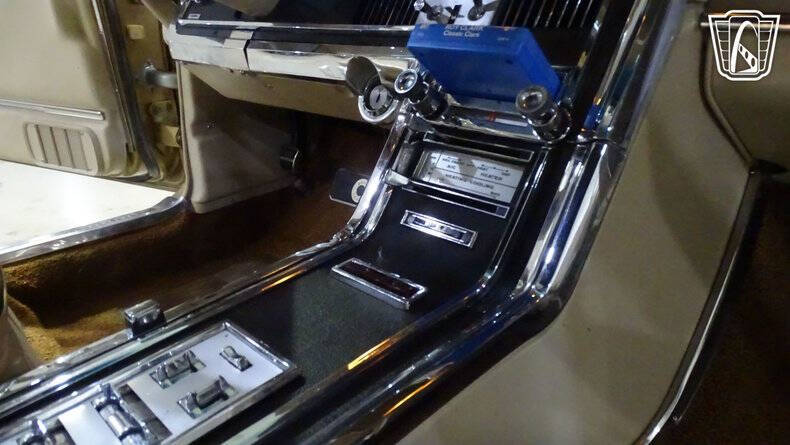 1966 Ford Thunderbird