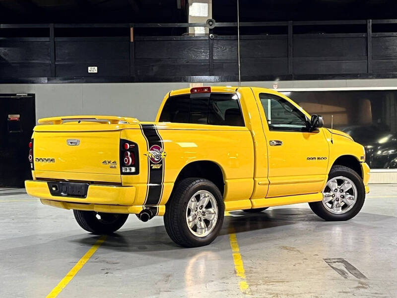 2004 Dodge Ram 1500 SLT