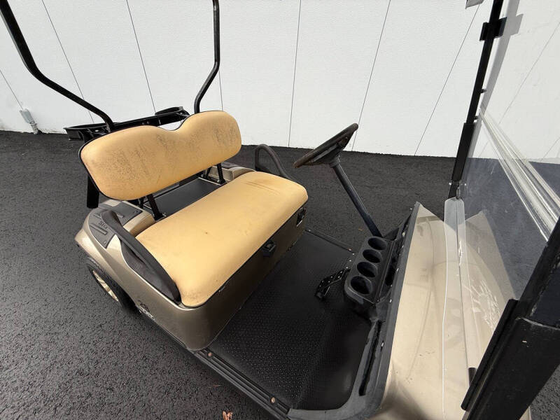 2019 E-Z-GO TXT