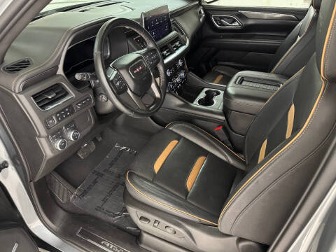 2023 GMC Yukon XL AT4