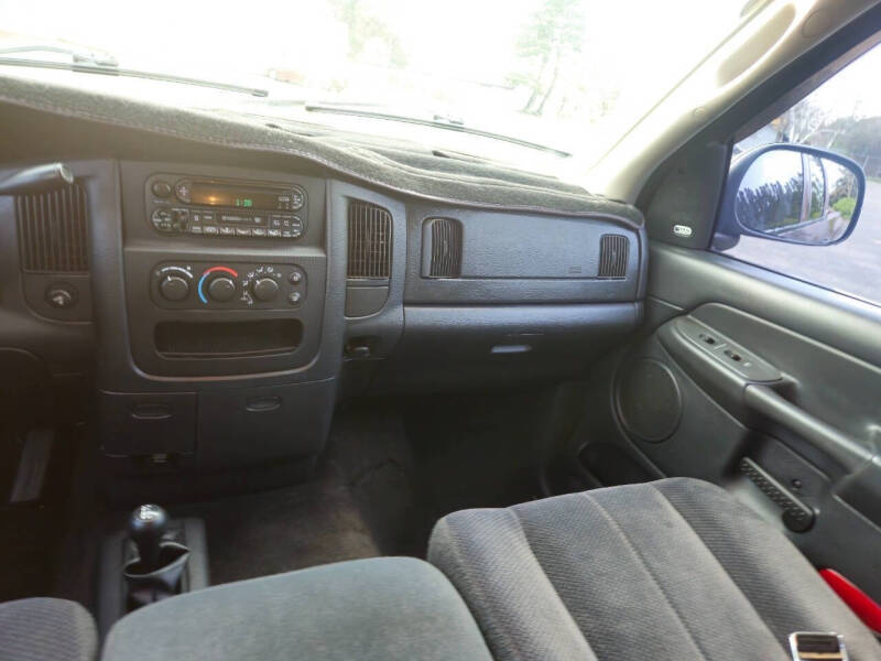 2002 Dodge Ram 1500 SLT