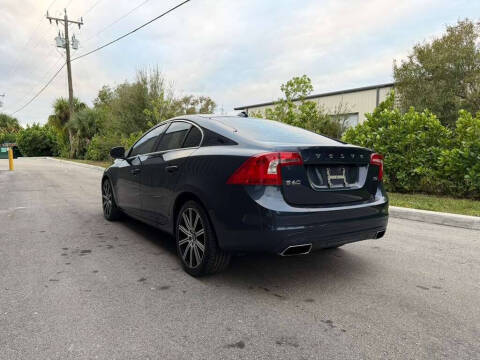 2014 Volvo S60 T5 Platinum