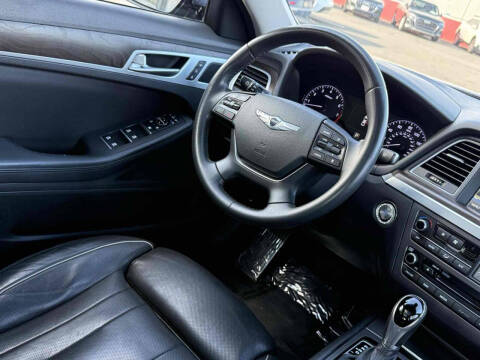 2016 Hyundai Genesis