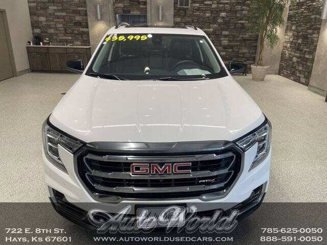 2023 GMC Terrain AT4