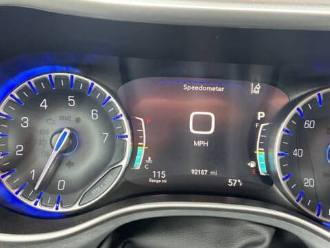2023 Chrysler Pacifica Touring
