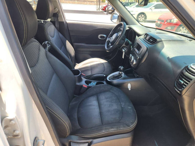 2014 Kia Soul +