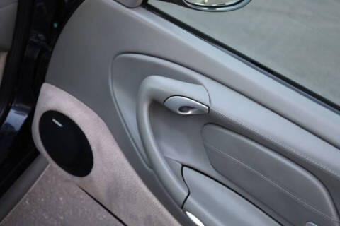 2004 Porsche 911 Carrera 4S