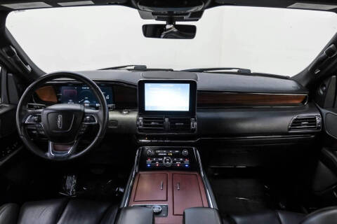 2018 Lincoln Navigator Select