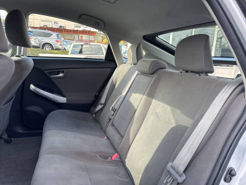 2013 Toyota Prius Two