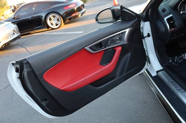 2018 Jaguar F-TYPE 340HP