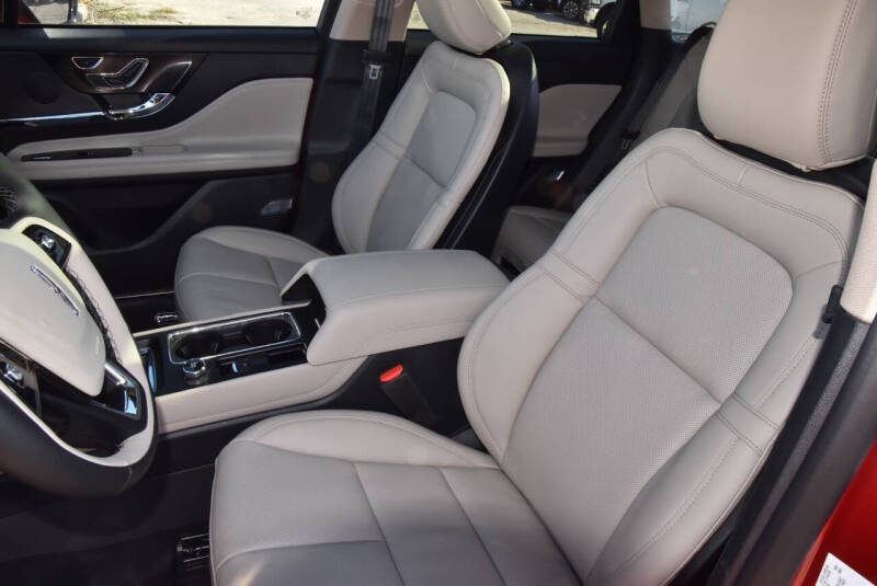 2026 Lincoln Corsair Premiere