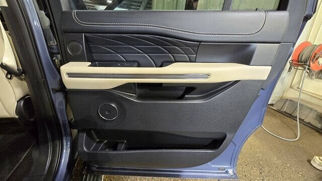 2023 Ford Expedition MAX Platinum