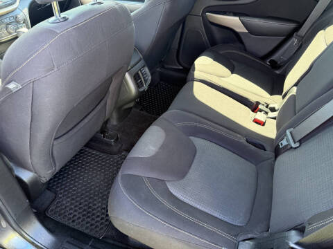 2017 Jeep Cherokee Latitude