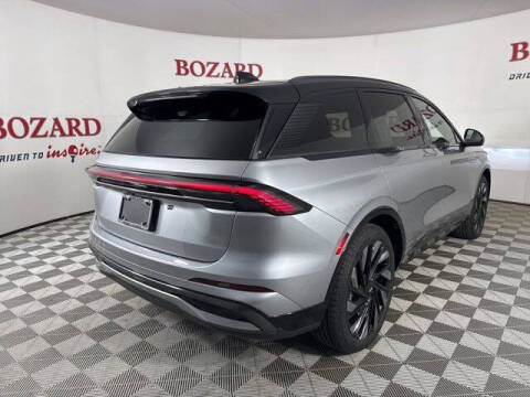 2025 Lincoln Nautilus Hybrid Reserve