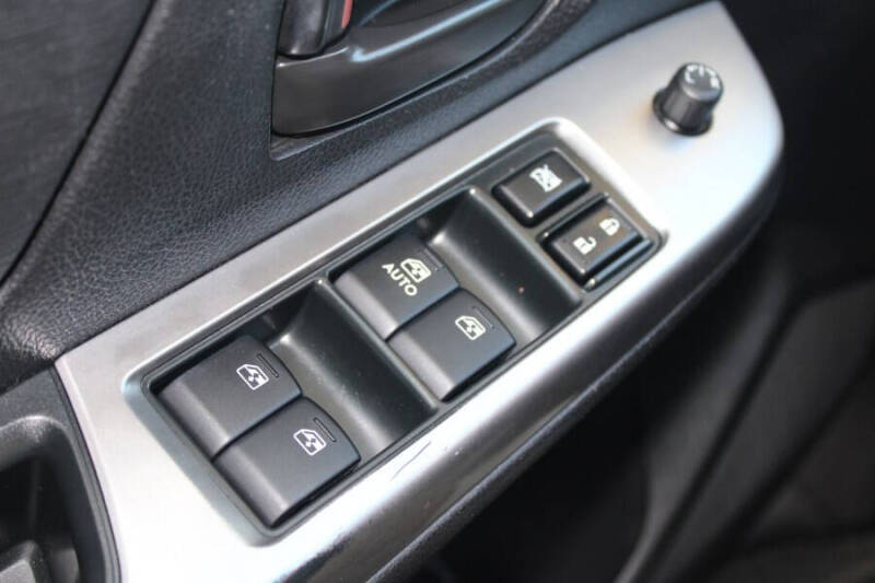 2015 Subaru Impreza 2.0i