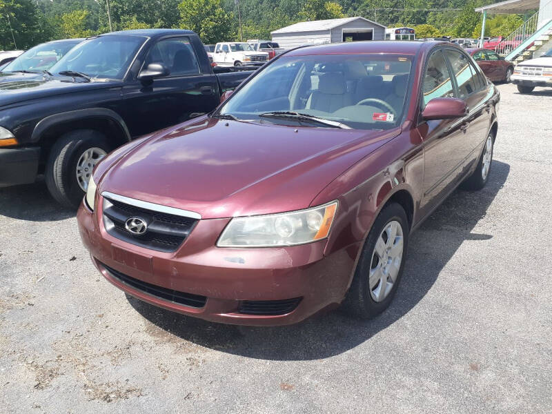 2008 Hyundai Sonata for sale at LEE'S USED CARS INC in Ashland KY