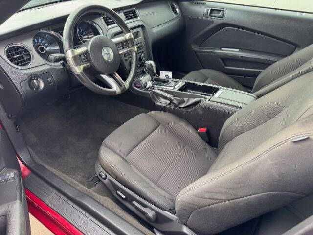 2014 Ford Mustang V6