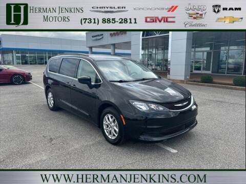 2021 Chrysler Voyager for sale at CAR MART in Union City TN