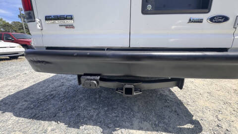 2011 Ford E-Series E-350 SD XLT