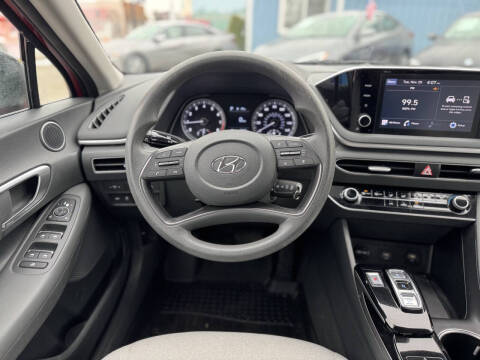 2022 Hyundai Sonata SE