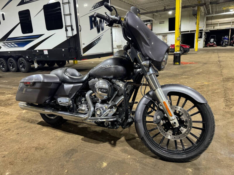 2014 Harley-Davidson Street Glide for sale at 330 Motorsports in Youngstown OH