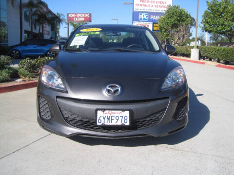 2013 Mazda MAZDA3 i Touring