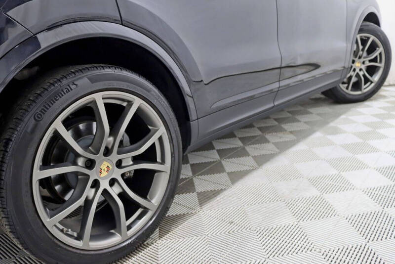 2022 Porsche Cayenne