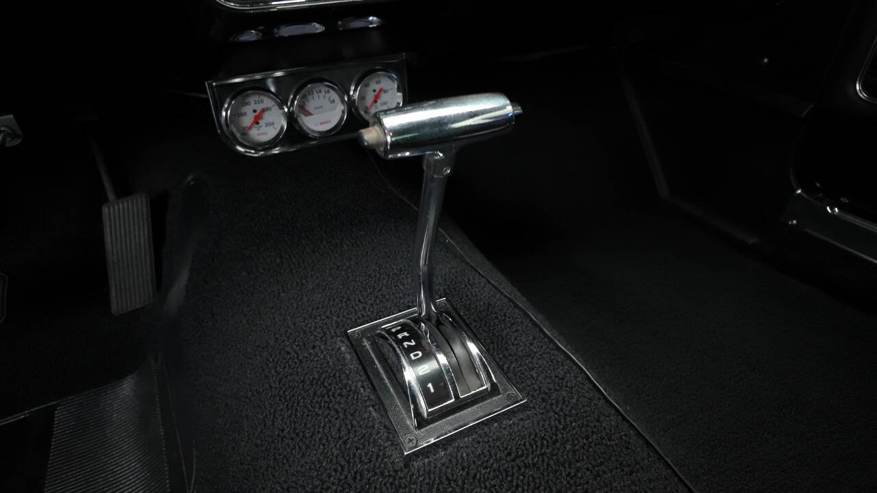 1968 Ford Mustang 40