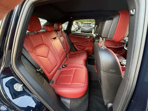 2018 Porsche Macan GTS