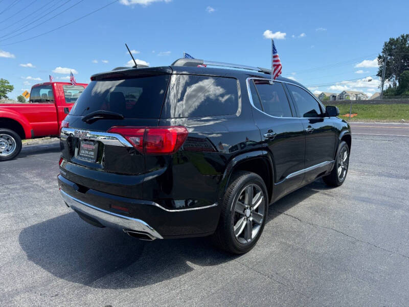 2019 GMC Acadia Denali
