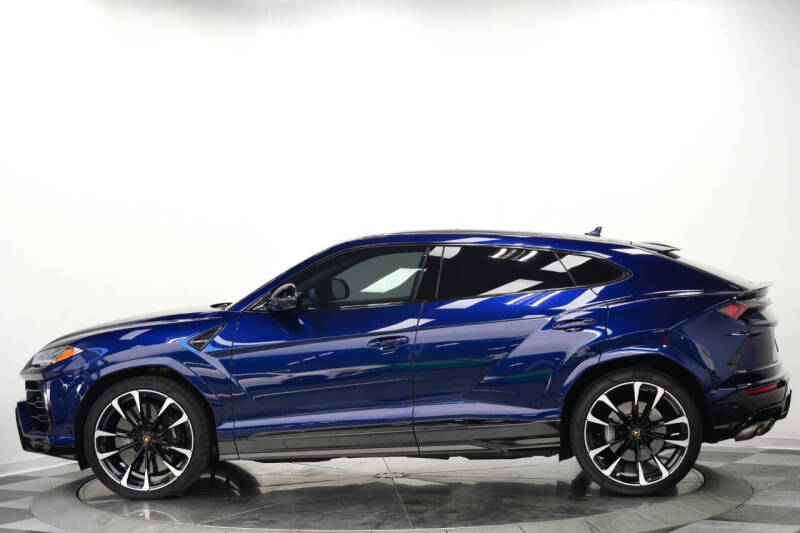 2022 Lamborghini Urus